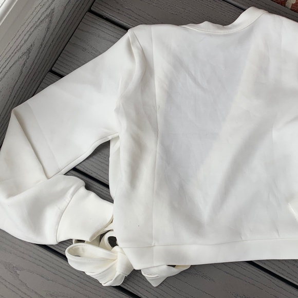 SPANX Air Essential Tie Wrap Top - Picture 7 of 10